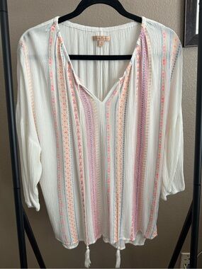 Gibson Latimer White Tunic with Pink & Coral Embroidered Stripes
